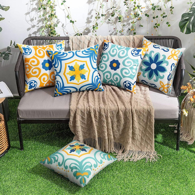 Ensemble de 4 housses de coussins décoratifs ..., Floral jaune / blanc / bleu