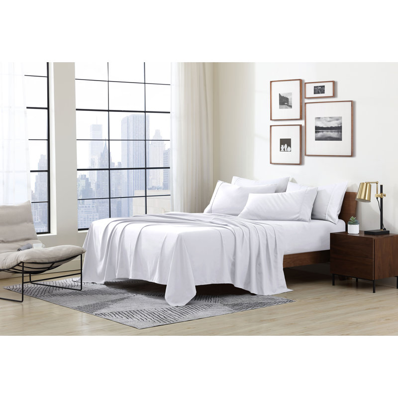 Ensemble de draps ultra doux Swift Home Essentials, microfibre, poches profondes jusqu’à 14 po, infroissable et facile d’entretien, pêche douce