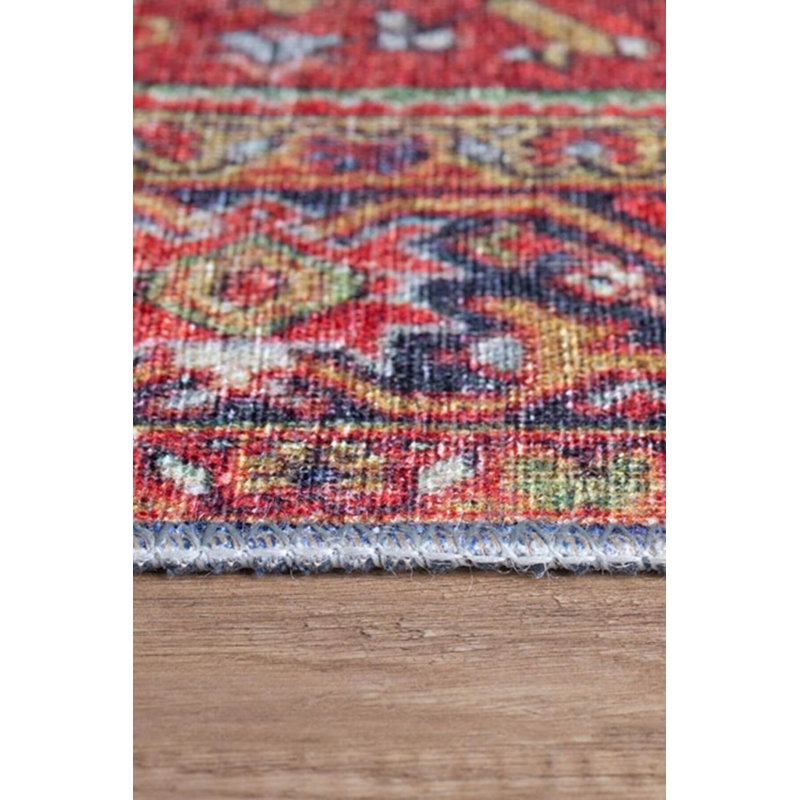 Tapis rouge Ottilie, Rectangle 3 pi 10 po x 5 pi 3 po