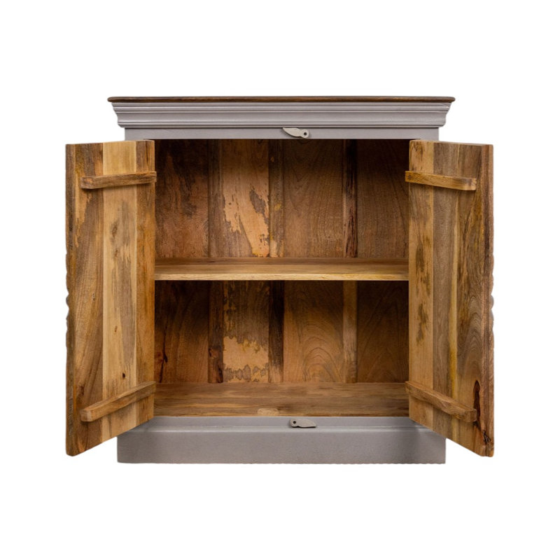 Armoire sculptée en bois de manguier