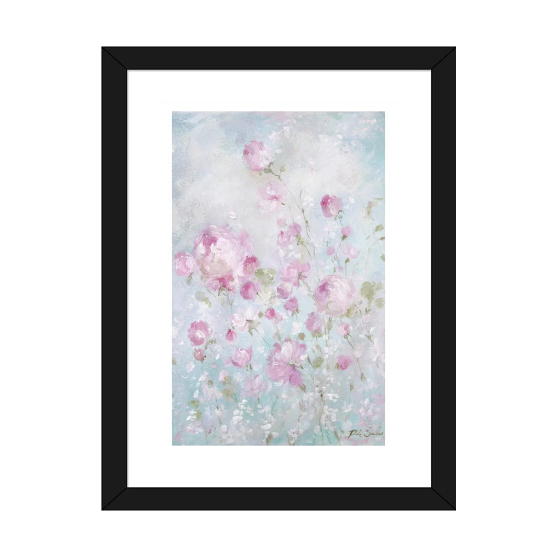 Reproduction d’art, "Whispering roses" par Debi coules, H 32 po x l 24 po x P 1 po, Blanc, Papier encadré noir