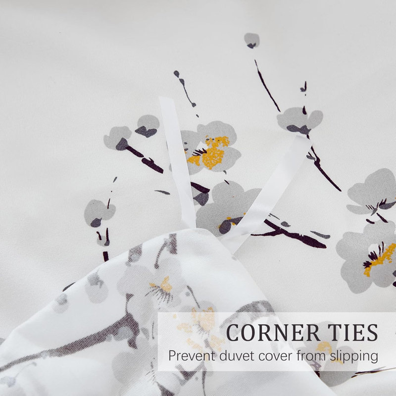 Polyester Floral Duvet Cover Set with Pillowcases Included