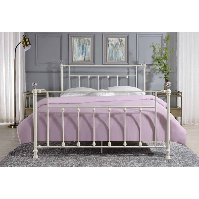 Ailith Platform Bed, Queen