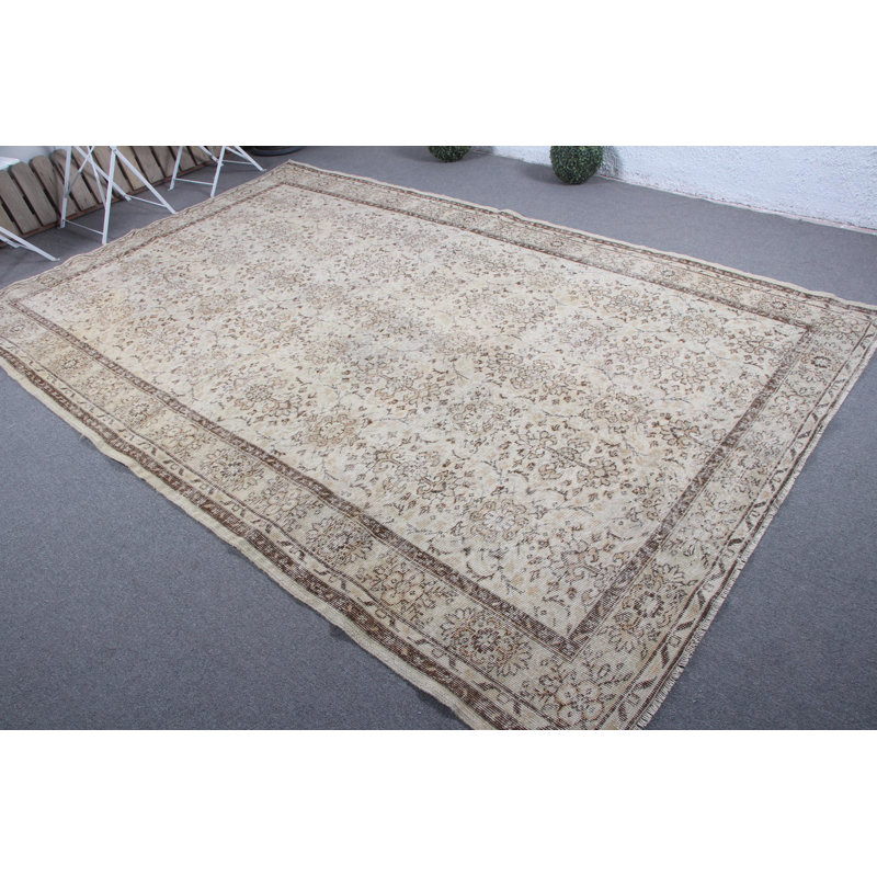 Tapis vintage en laine de style turc vintage Oushak beige idéal pour les salons et les décors antiques