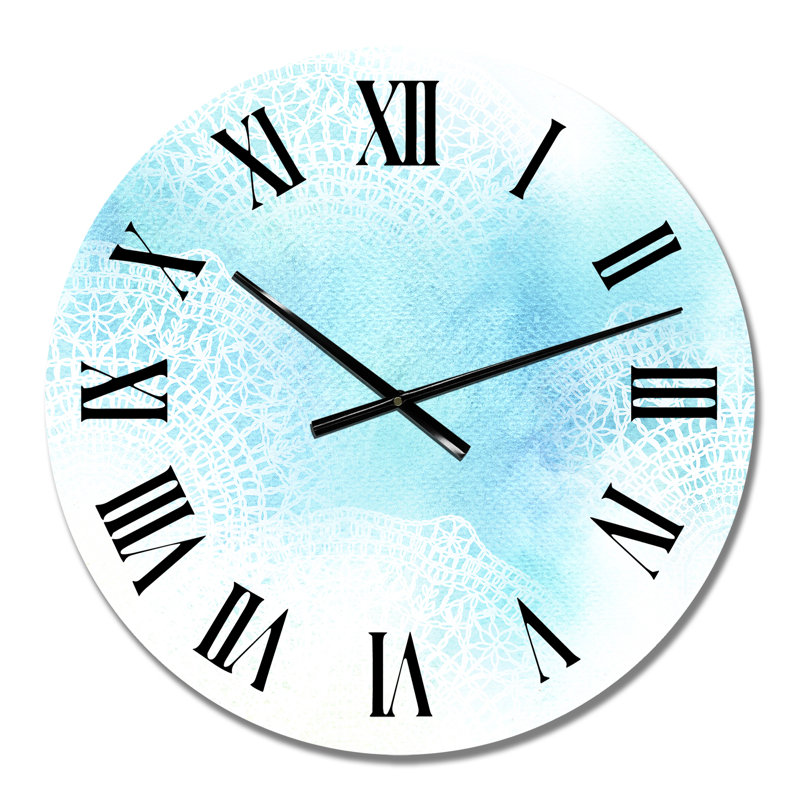 Dentelle blanche sur fond bleu clair - horloge murale moderne, Petit