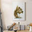 Récolte d'écureuil, peinture sur toile tendue-701846678