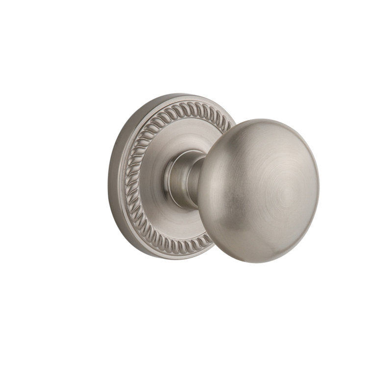 Grandeur Newport Rosette Privacy with Fifth Avenue Door Knob, Satin Nickel, 2 3/8"