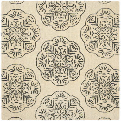 Bella Ivory/Charcoal Area Rug