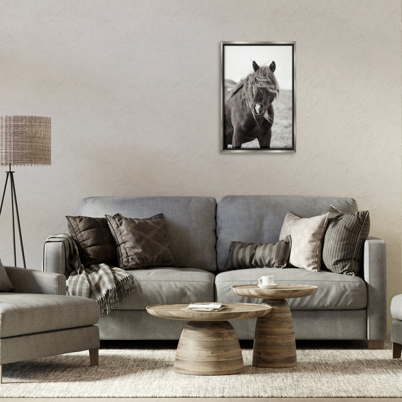 Art mural sur toile Wild Pony with Windy Mane, design par Deborah Revell, H 25 po x l 17 po, Cadre flottant gris lustré
