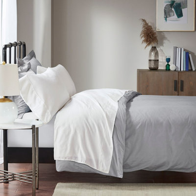 Gracie Mills Reeve 1500 Thread Count 2-Piece Pillowcases