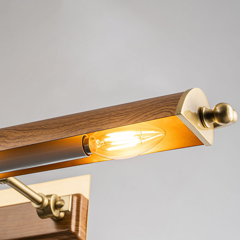 Winchfield Large Picture Light