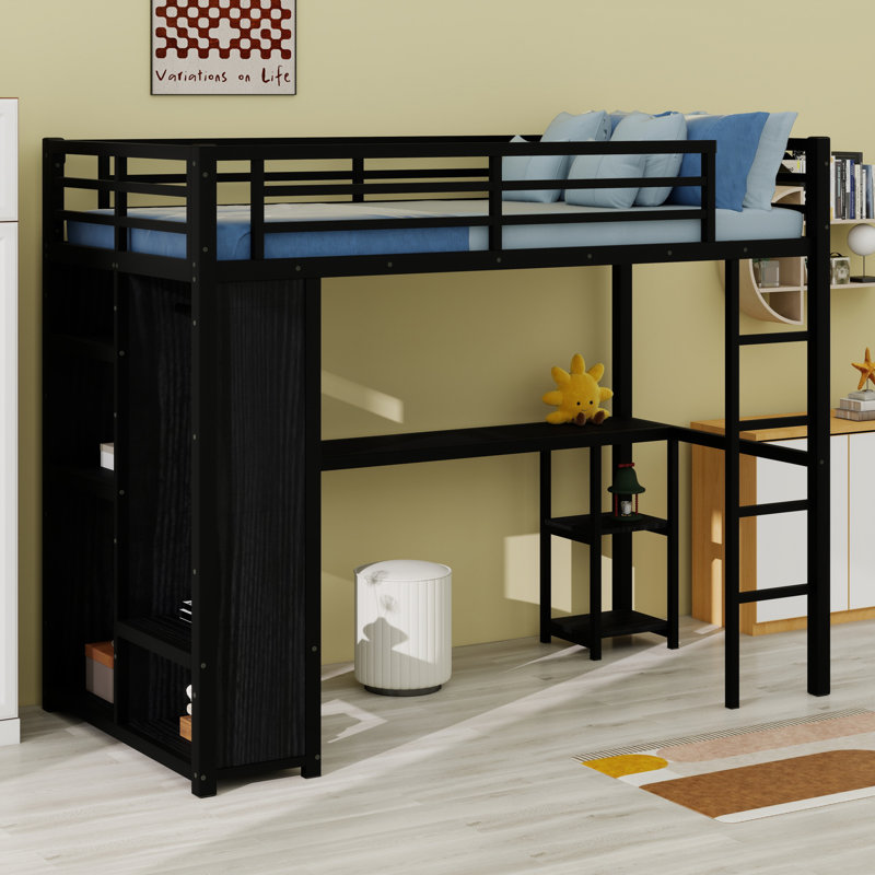 Structure de lit mezzanine avec garde-robe intégrée, bureau et tablettes de rangement