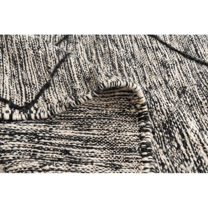 Odea Black and White Rug