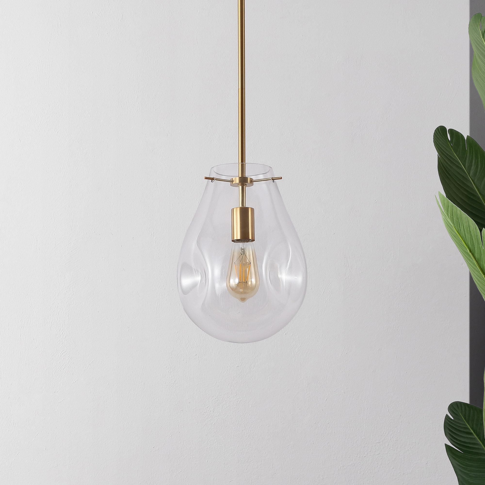 Elery Pendant