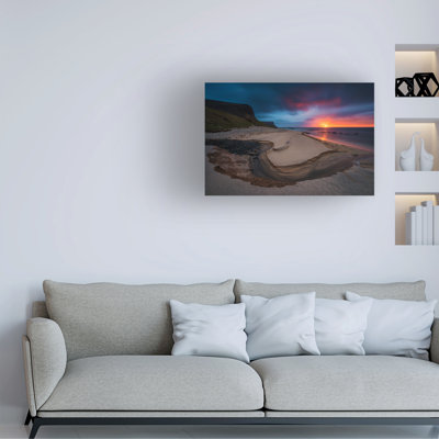 Raymond Hoffmann Niceland Canvas Art