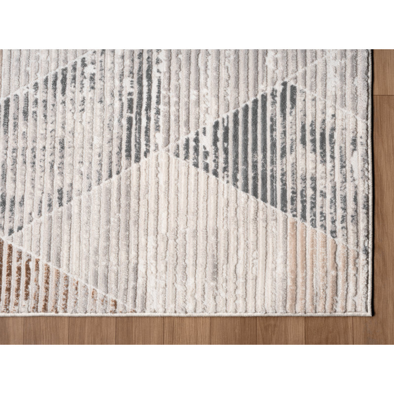 United Weavers Crockett Oasis Beige Area Rug, 5'3" x 7'2"