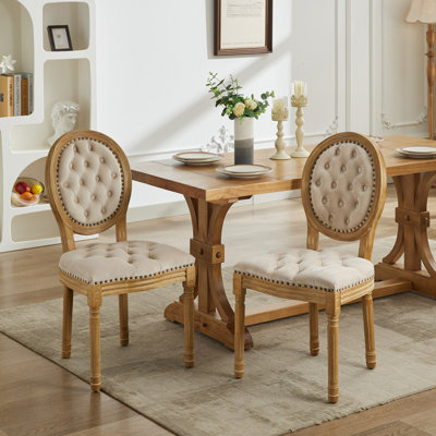 Chaise de salle à manger de style français avec garniture cloutée