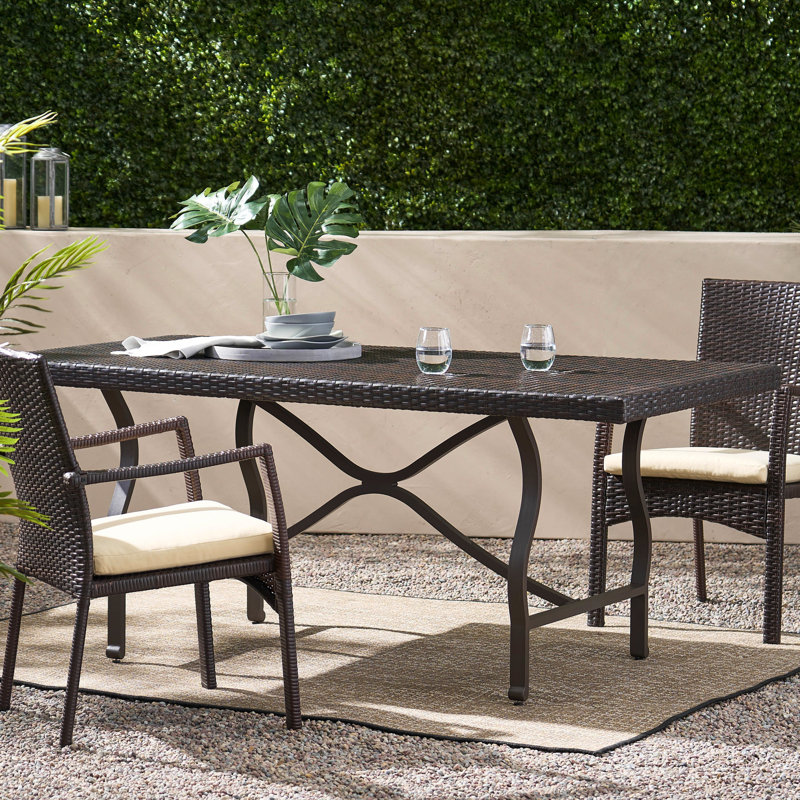 Table de salle à manger Enticing, l 70,35 po x P 34,45 po, H 28,00 po, brun antique avec cadre en fer