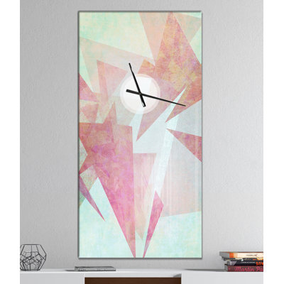 Horloge murale rétro vintage triangulaire