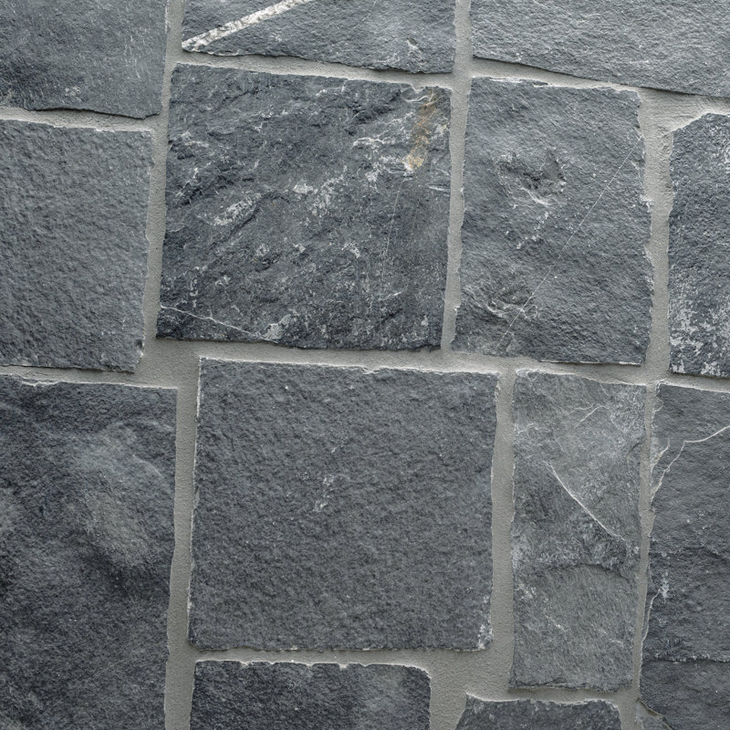 Stonecrest Random Sized Natural Sandstone Square and Rectangle Loose Veneer Ledgestone (Minimum 100 Square Feet)