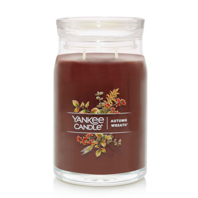 Signature Autumn Wreath Scented Jar Candle