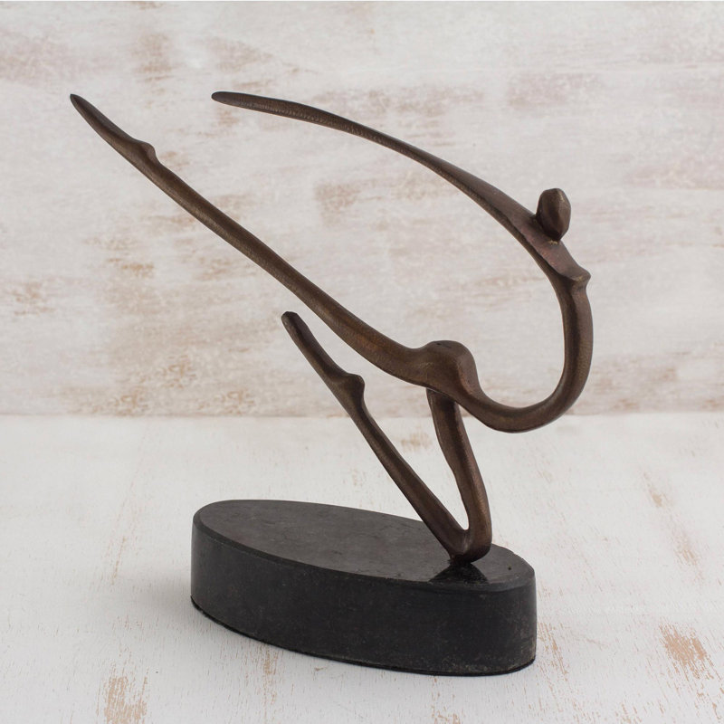 People Figurines & Sculptures