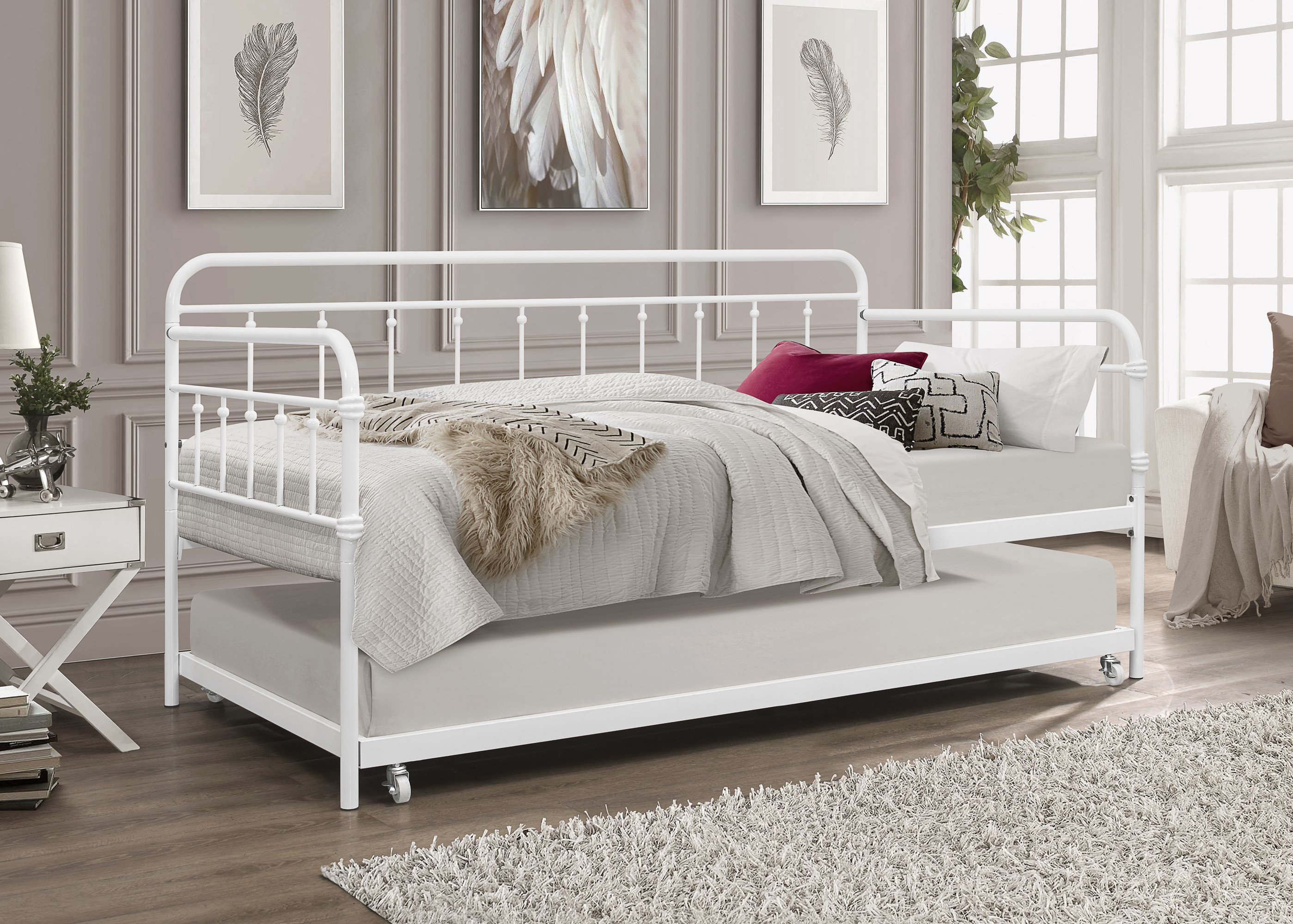 Low deals profile daybed