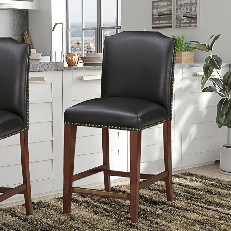 Revêtement de luxe Armandina, confort moderne et élégance classique, Simili cuir brun foncé