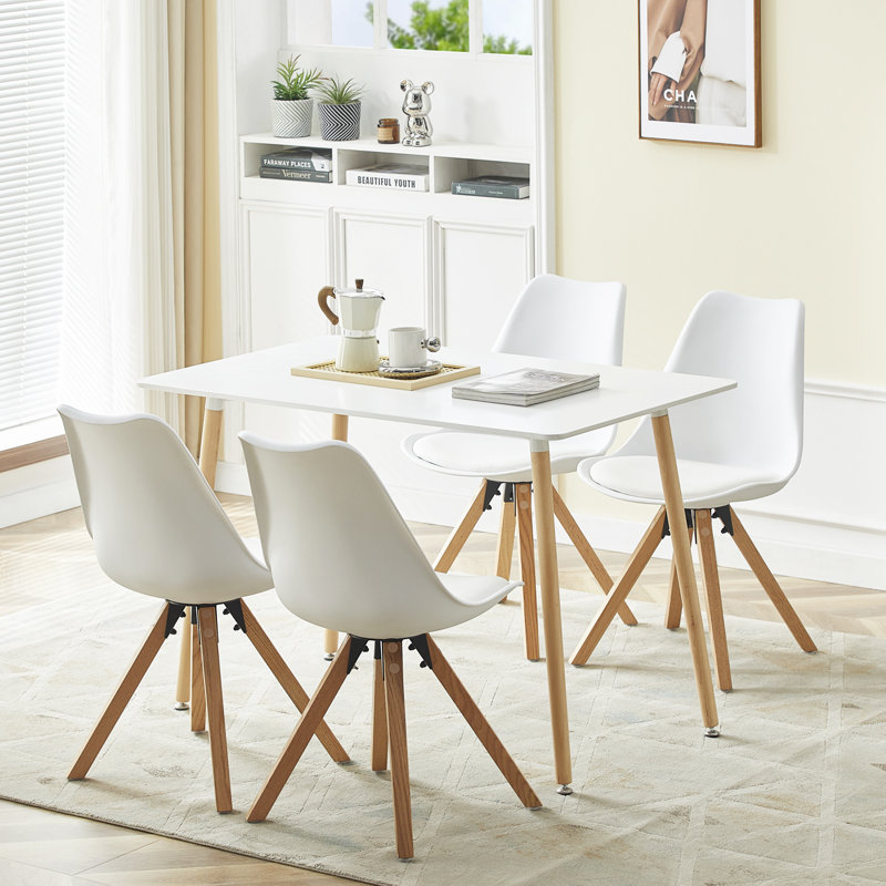 Butcher 4 - Person Dining Set