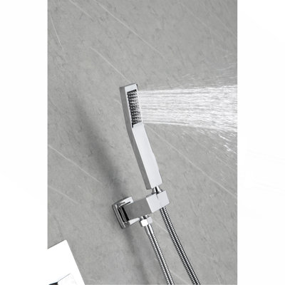 Ensemble de douche murale avec pommeau de douche effet pluie de 30 cm, douchette à main et bec de baignoire.