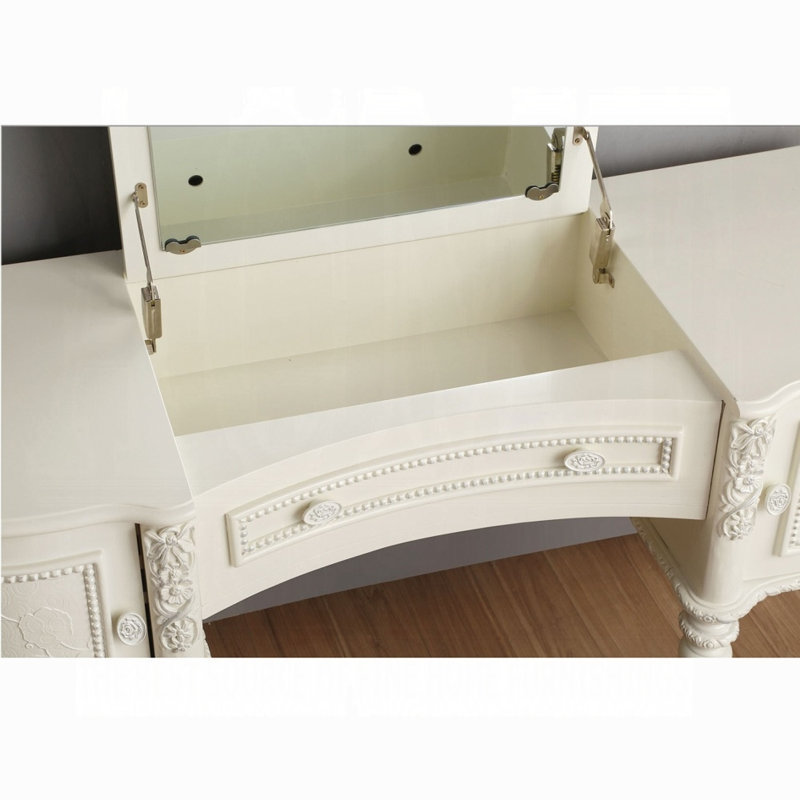 Aleha Vanity