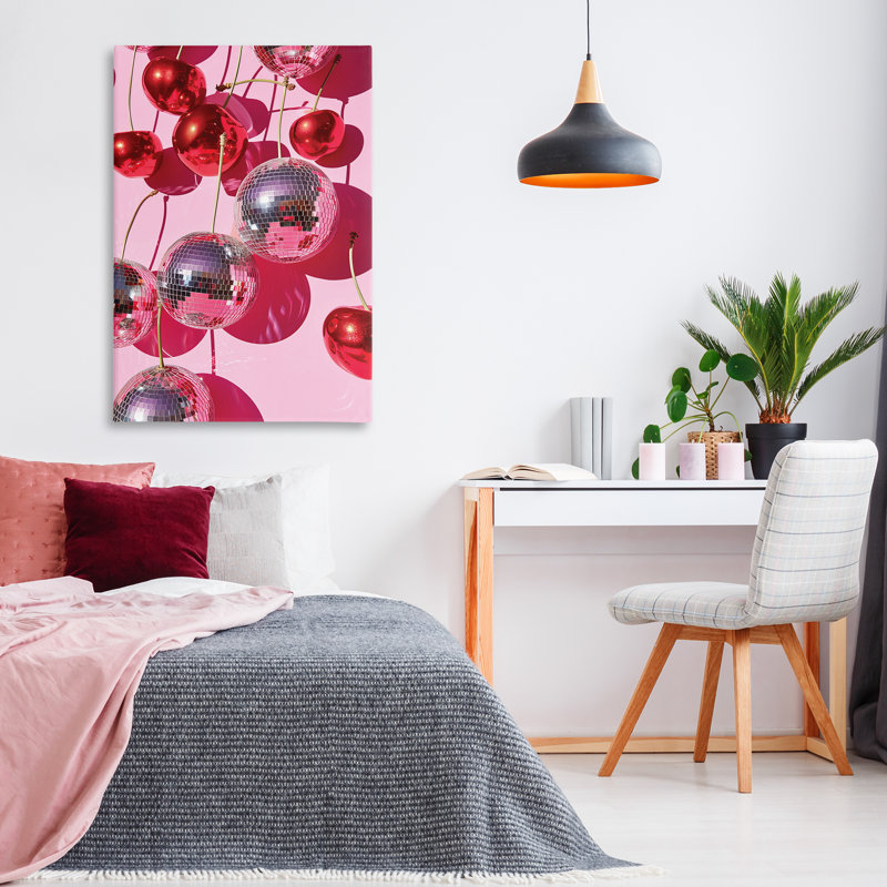Cerise, fruits disco, conception par LSR Design Studio, H 45 po x l 30 po