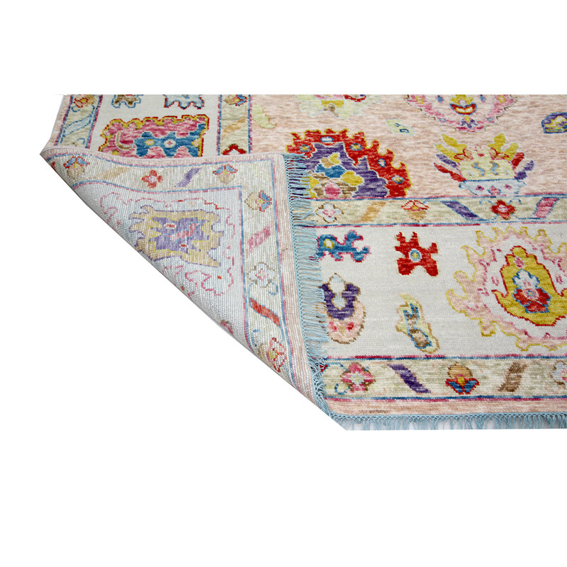 Oriental Area Rug in Ivory, Rectangle 9' x 12'