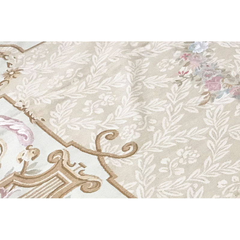 Aubusson Renaissance Wool Oriental Area Rug