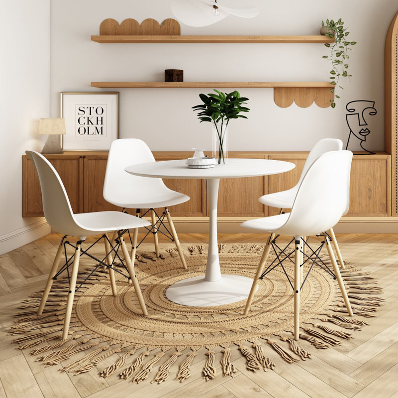 Ensemble repas pour 4 personnes Kinlow, H 29 po x L 31,5 po x l 31,5 po