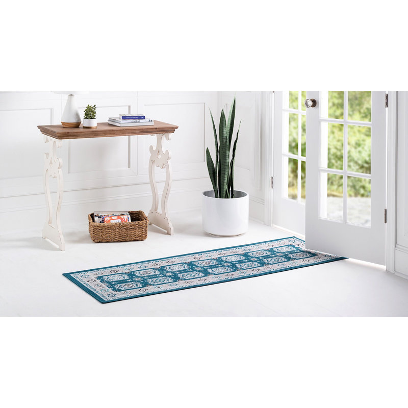 Esveidy Ikat Indoor Rug, Runner 2' x 6'