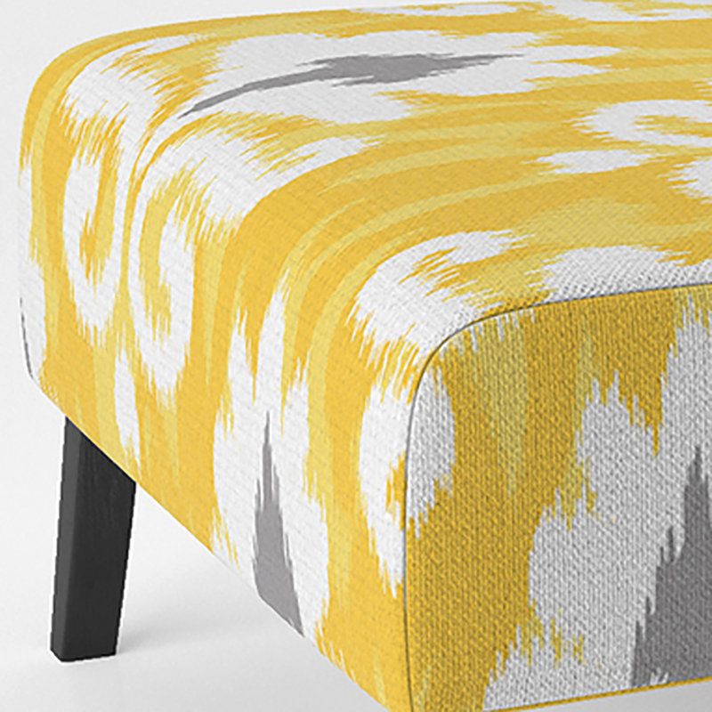 Fauteuil de chambre rembourré Yellow Flower Ikat