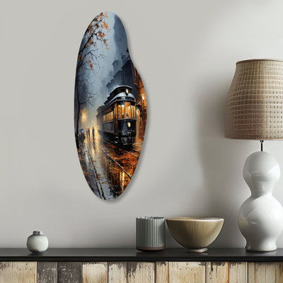 Gilley - Train Curved Shape Irregular Metal Wall Decor