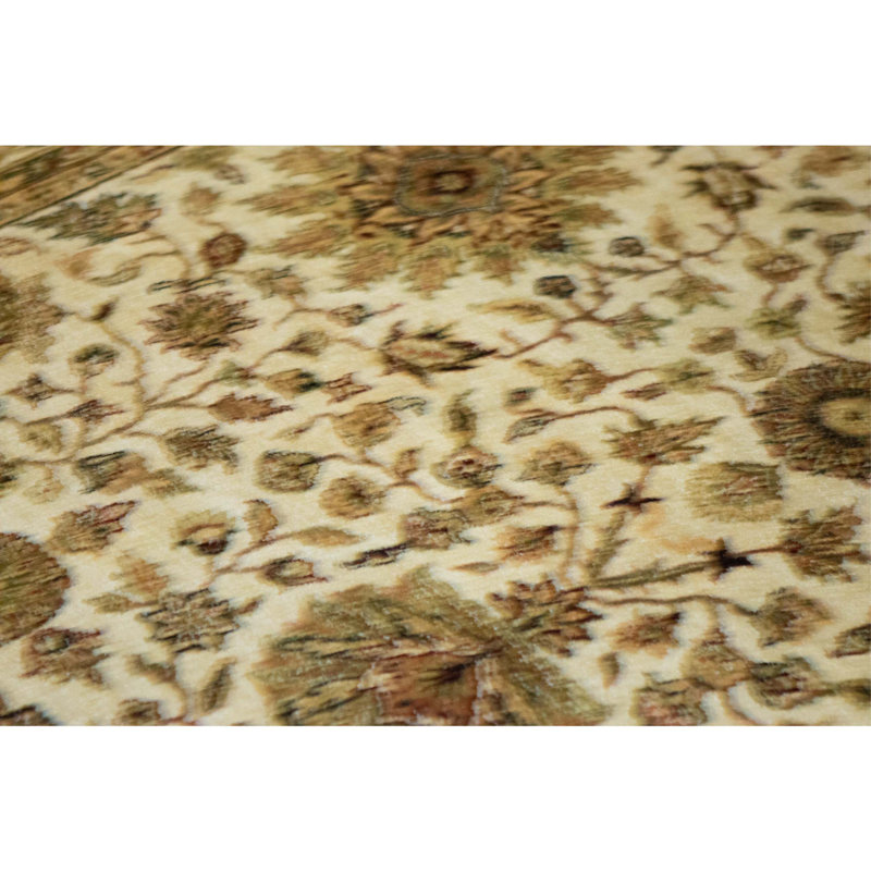 High-Quality Hand-Knotted Cream Area Rug