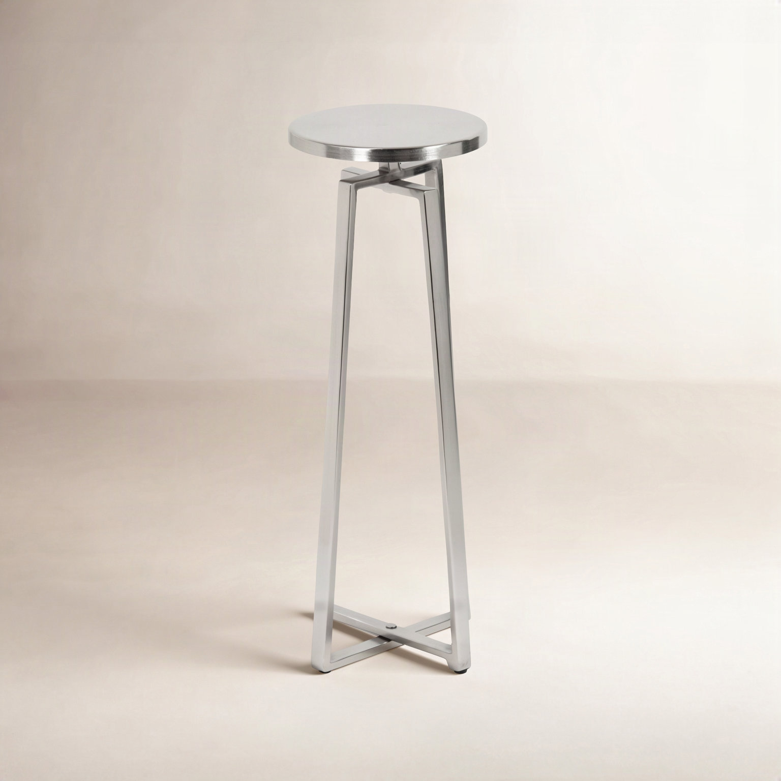 Chris End Table, Silver