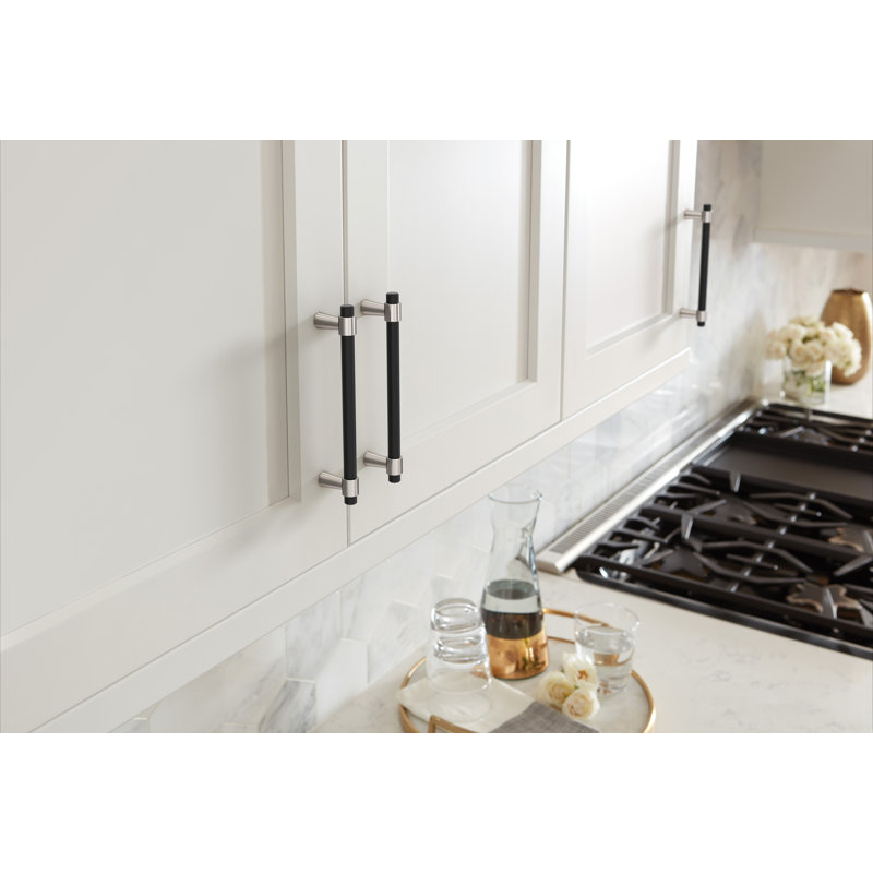 Mergence bar handle, 5 1/16 po D'un centre à l'autre, Matte Black/Polished Nickel