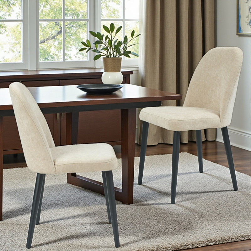 Chaise rembourrée avec pieds en métal, Beige