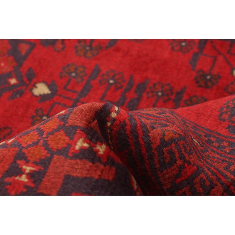 Tapis rouge noué à la main Esari Turkman 5 pi 0 po x 6 pi 6 po