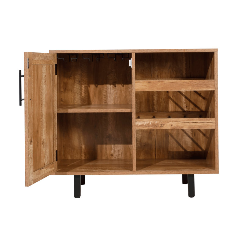 Buffet Quintavia Classic avec rangement ouvert et fermé, Brun