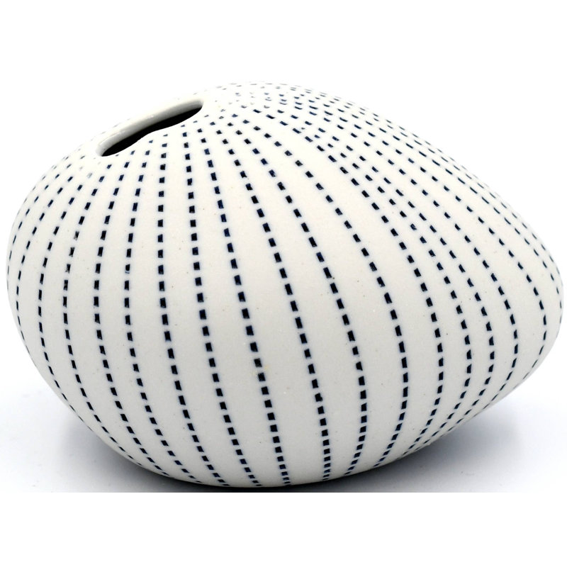 Aulora Handmade Table Vase, 2.4" H x 3.4" W x 2.6" D, Blue