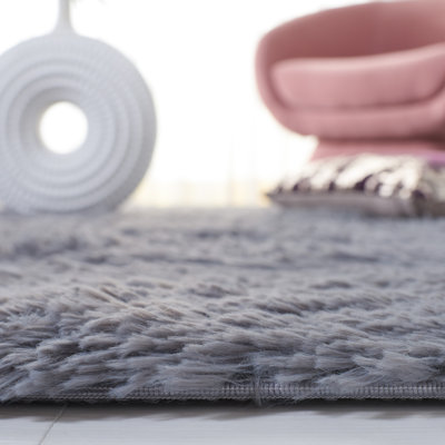 Soho Shag Performance Machine Washable Solid Color Rug
