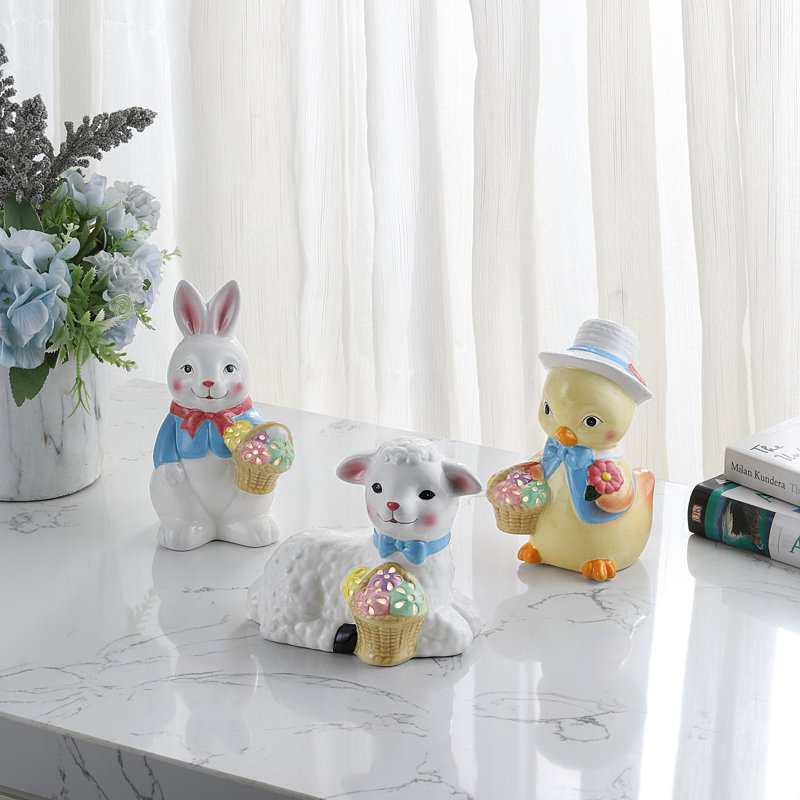 Easter Figurines & Collectibles