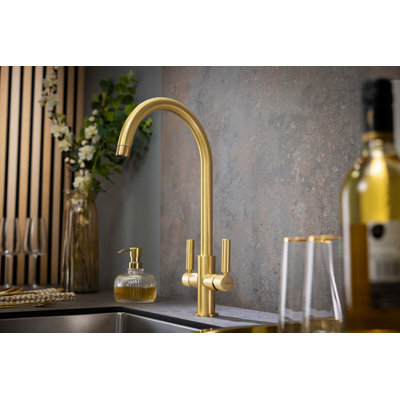 Globe Aquifier Twin Lever Water Filter Monobloc Tap