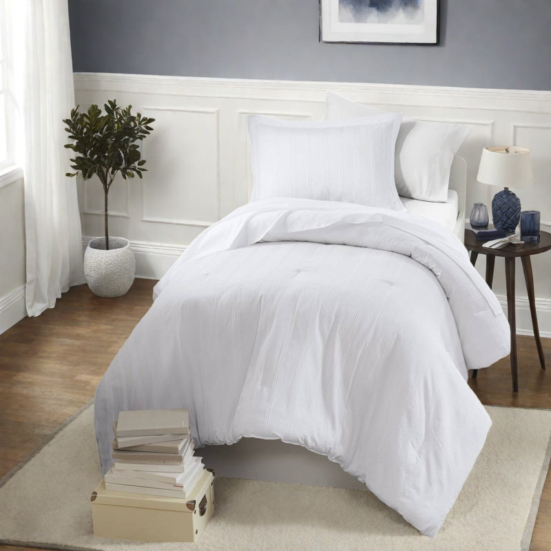 Calming White Bedding Sets With Striped Polyester Design For Dorms