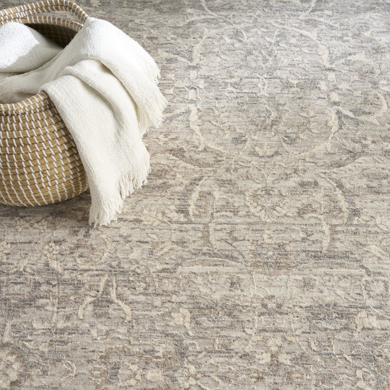 Bentonville 7'10" x 9'10" Grey Vintage Indoor Rug, Rectangle 5'3" x 7'3"